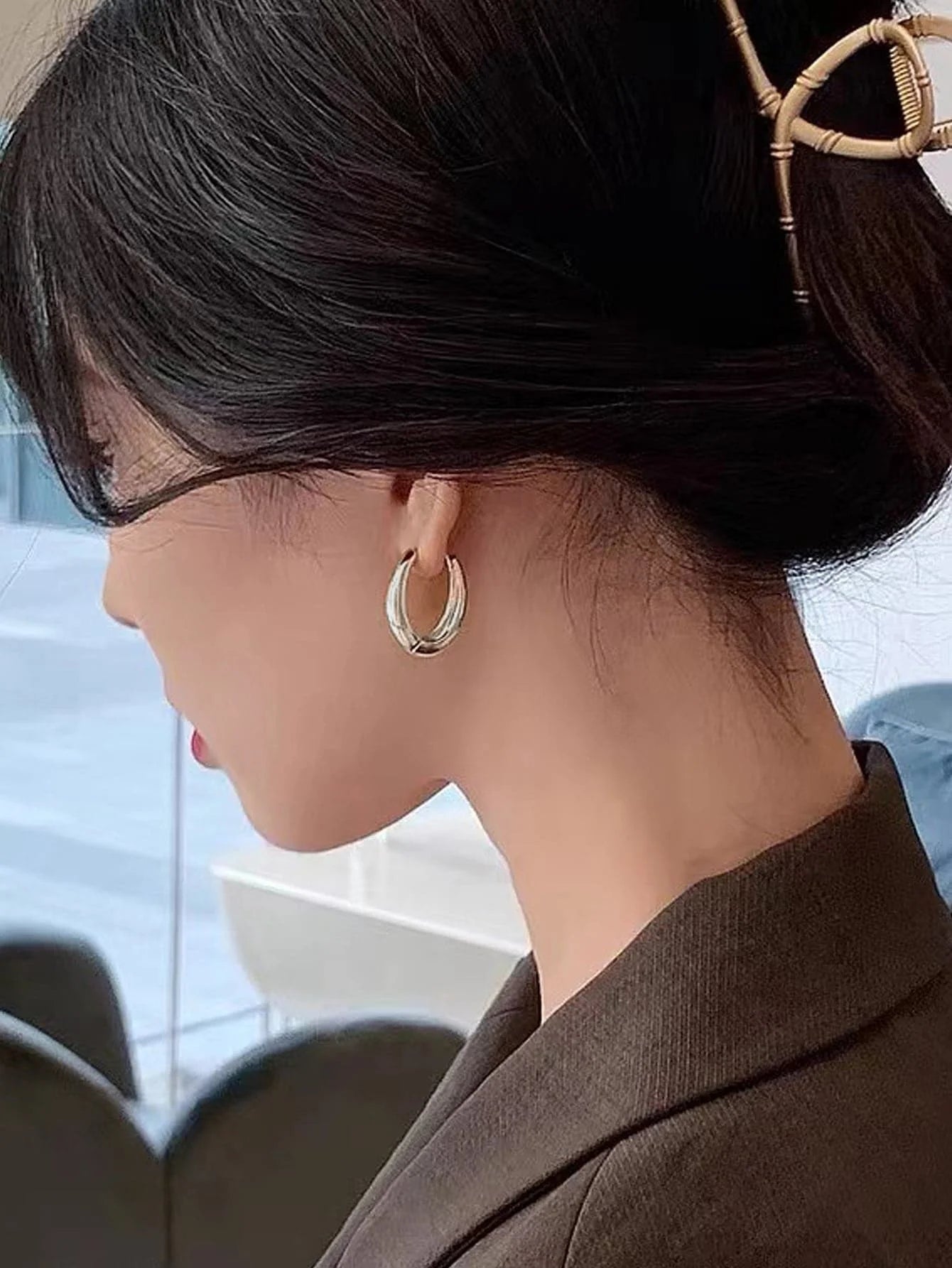 Polished Gold-Tone Oval Hoop Earrings for Everyday Wear