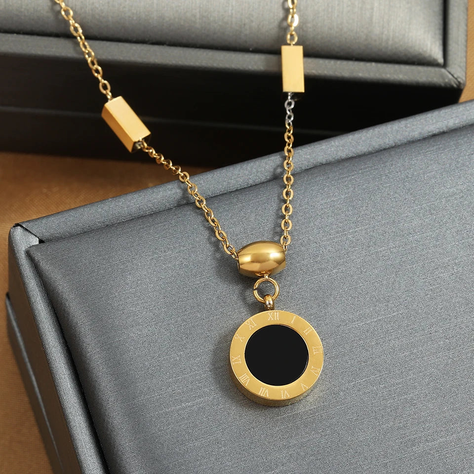 Fashion Roman Digital Wafer Pendant Necklace Stainless Steel Party Jewelry for Women Sexy Choker