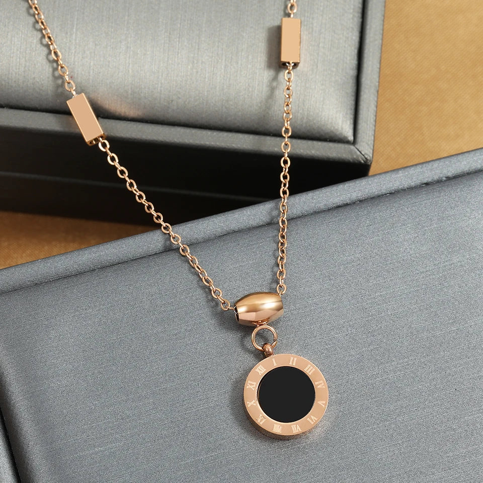 Fashion Roman Digital Wafer Pendant Necklace Stainless Steel Party Jewelry for Women Sexy Choker