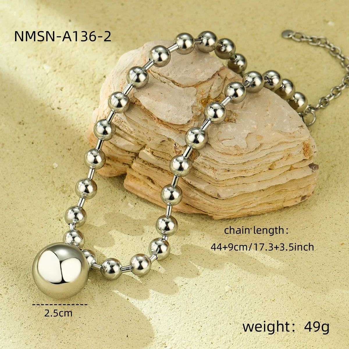Exaggerated Atmosphere, Personality, Fashion, Big Five-pointed Star Love, Stainless Steel Necklace, New Popular and Non-fading