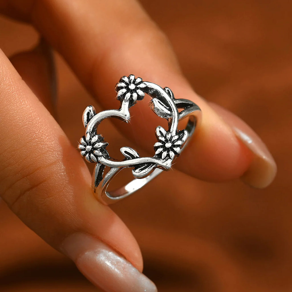 Fashionable Women's Ring, Suitable for Dates, Gatherings, Love Design, and Holiday Gifts for Female Friends Rings for Women