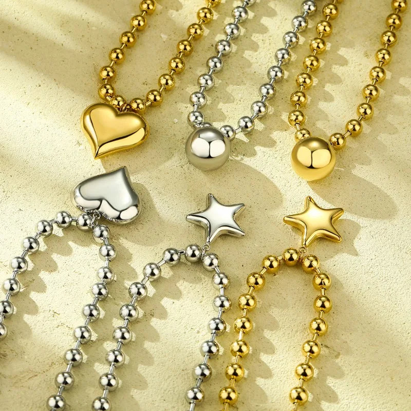 Exaggerated Atmosphere, Personality, Fashion, Big Five-pointed Star Love, Stainless Steel Necklace, New Popular and Non-fading