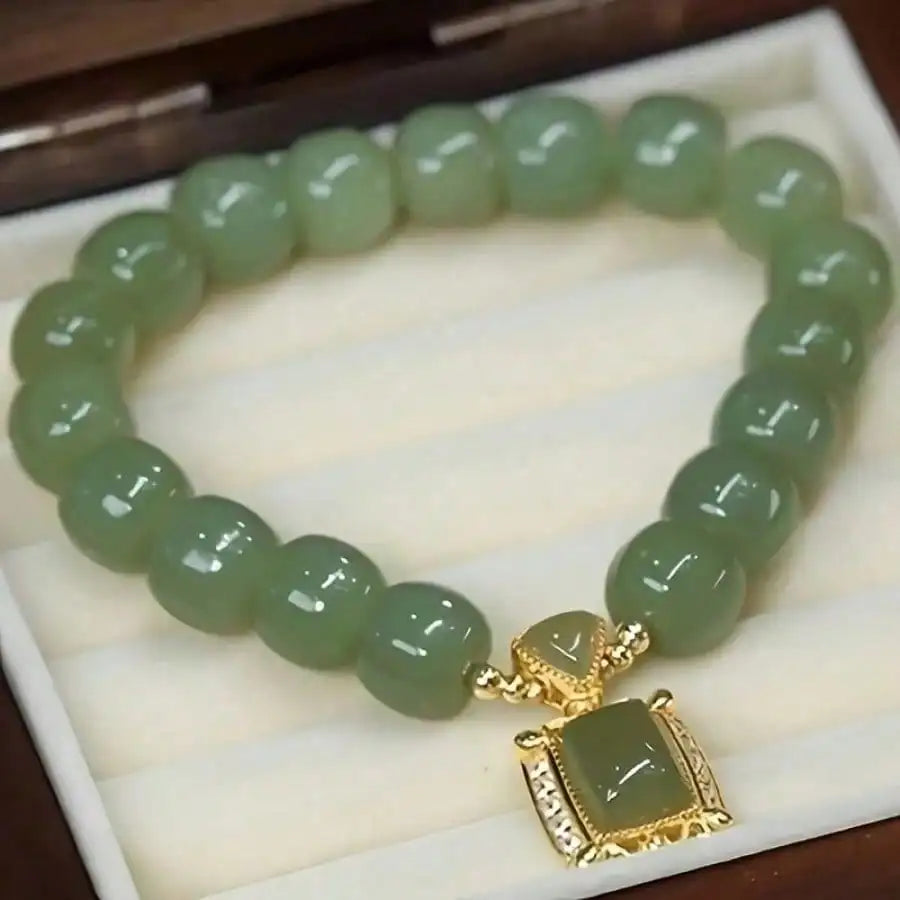 Elegant Chinese-Style Green Jade Beaded Bracelet | Imitation Jade Pendant & Gold Accents, Versatile for Daily