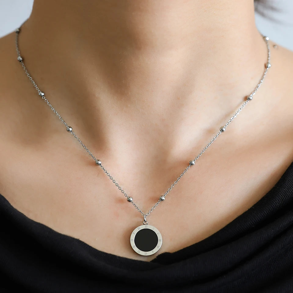 Fashion Roman Digital Wafer Pendant Necklace Stainless Steel Party Jewelry for Women Sexy Choker