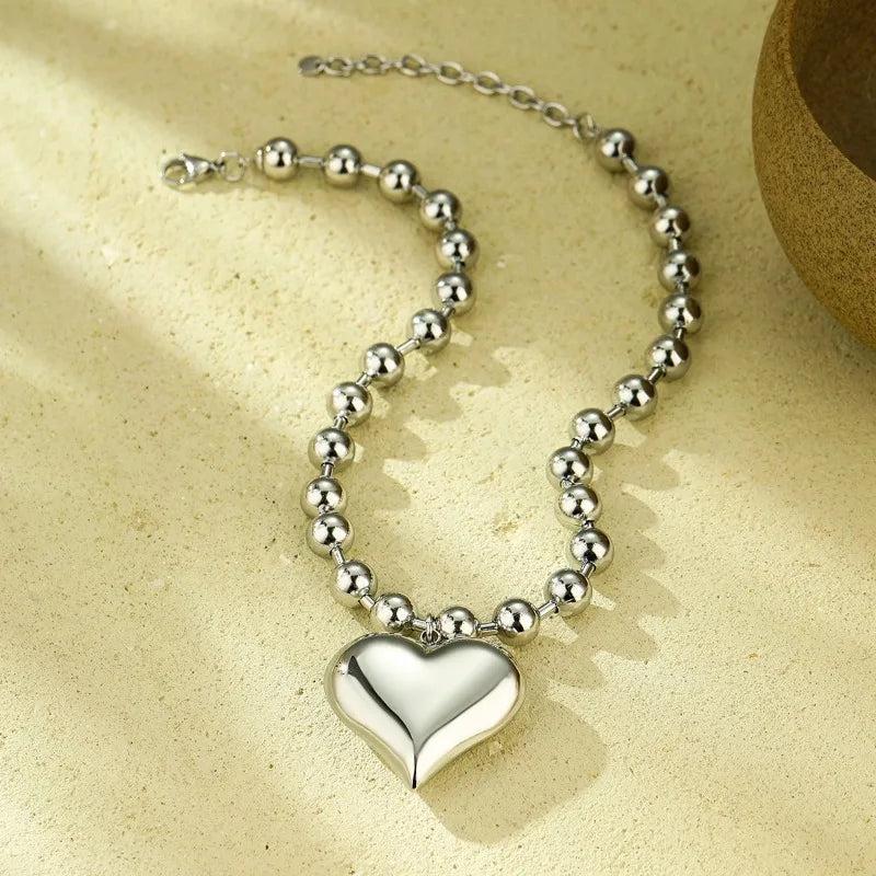 Exaggerated Atmosphere, Personality, Fashion, Big Five-pointed Star Love, Stainless Steel Necklace, New Popular and Non-fading