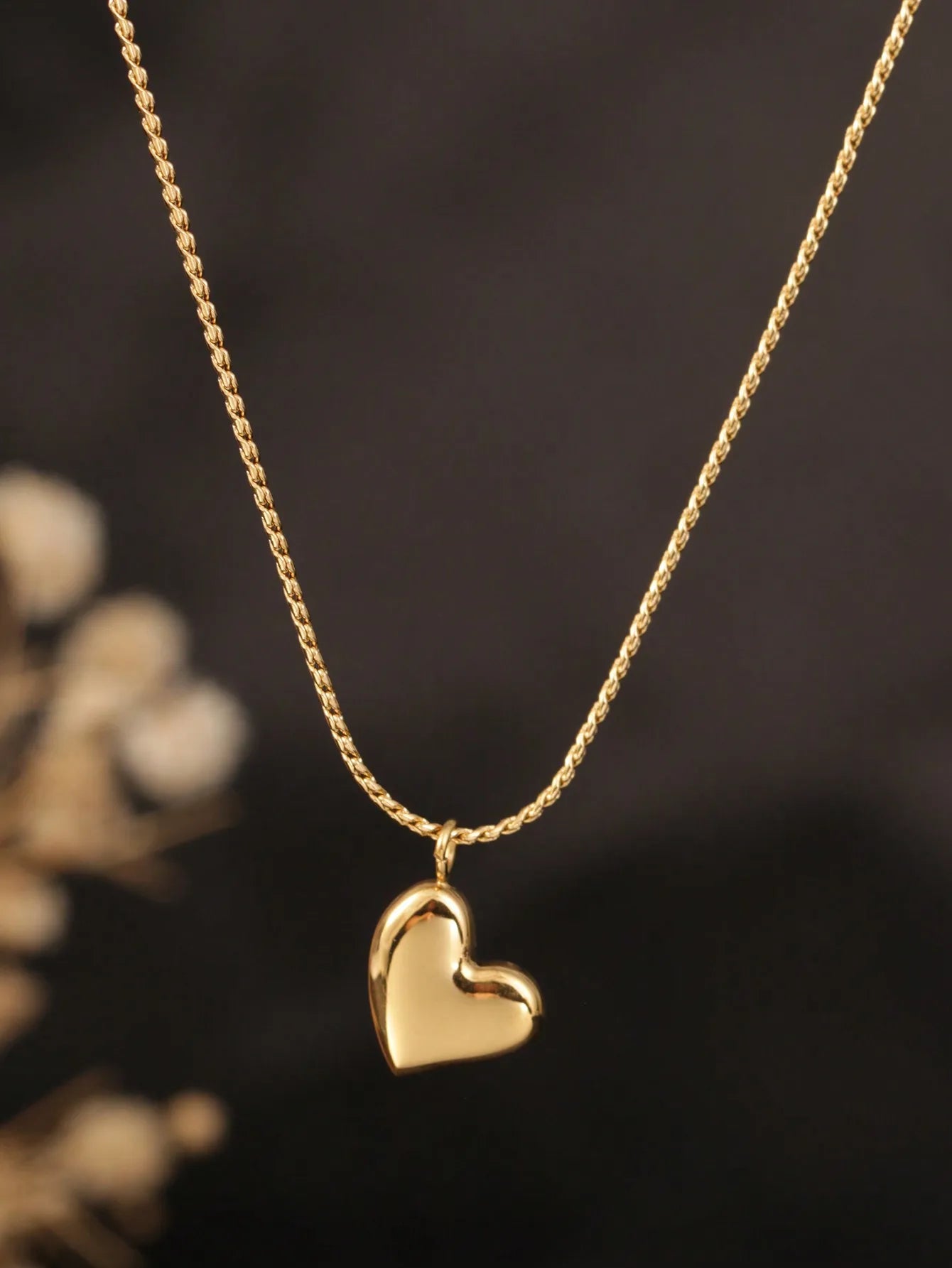 1pc 18K Gold-Tone Minimalist Stainless Steel Curved Heart Pendant Necklace, Fashionable Versatile , Suitable For Women's Daily