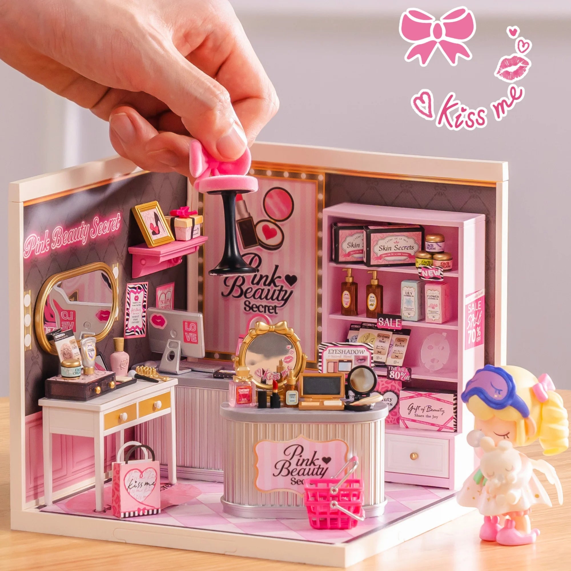 Rolife DIY Miniature House Kit Super Creator Serious Pink Beauty Secret Dollhouse 3D Puzzle Model Building Kit Home Desk Decor