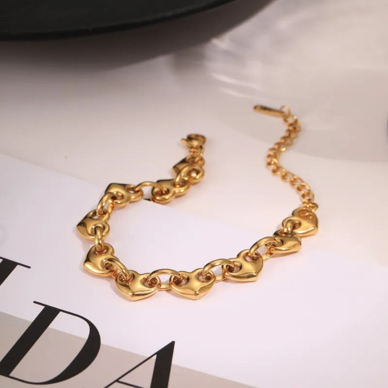 Autumn New Product Love Pig Nose Buckle Bracelet Women's European and American Fashion Light Luxury