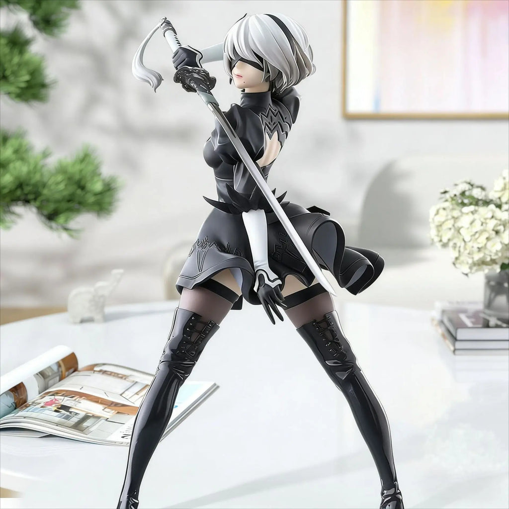 Hot 18CM Yorha 2B Black and White Series Anime Figure PVC Collectible Action Figures Model Doll Statuette Gift